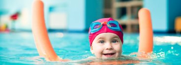 Гиперактивному ребенку поможет бассейн
